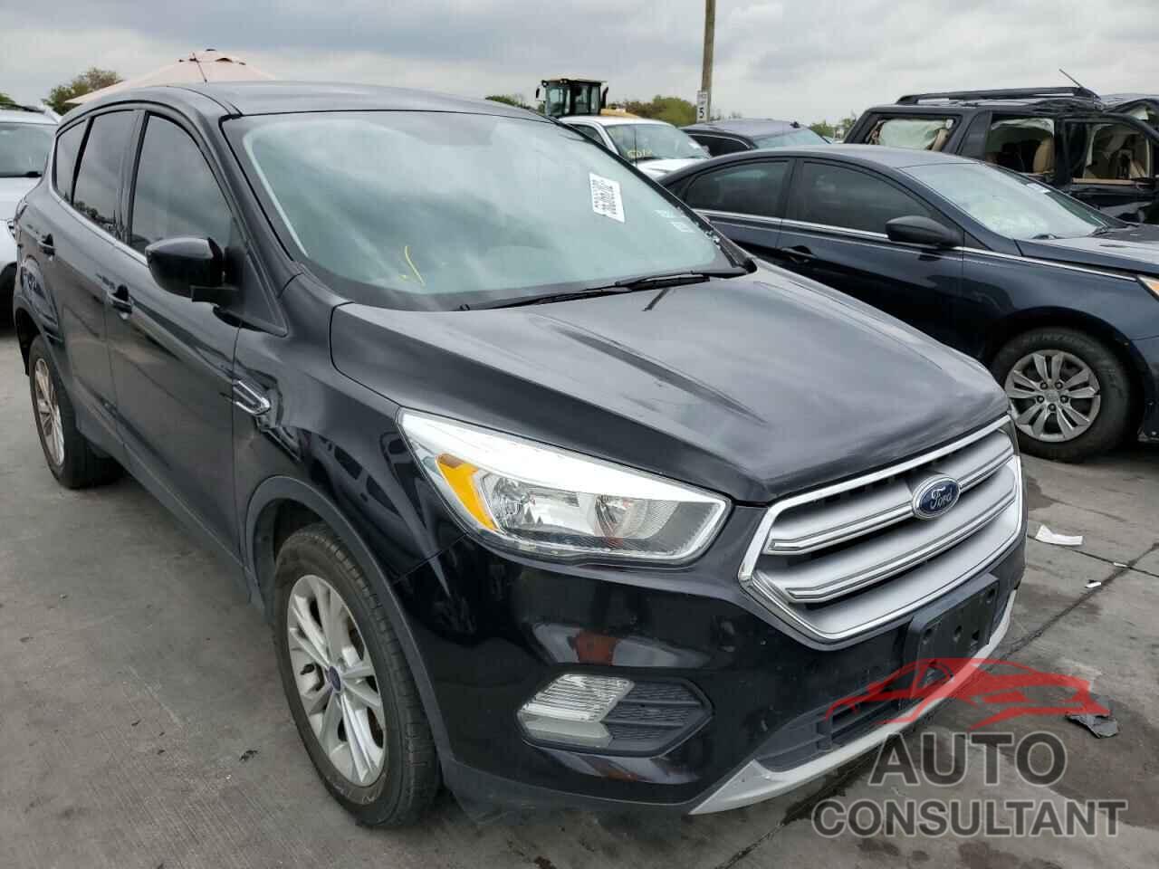 FORD ESCAPE 2017 - 1FMCU0GD9HUA68341