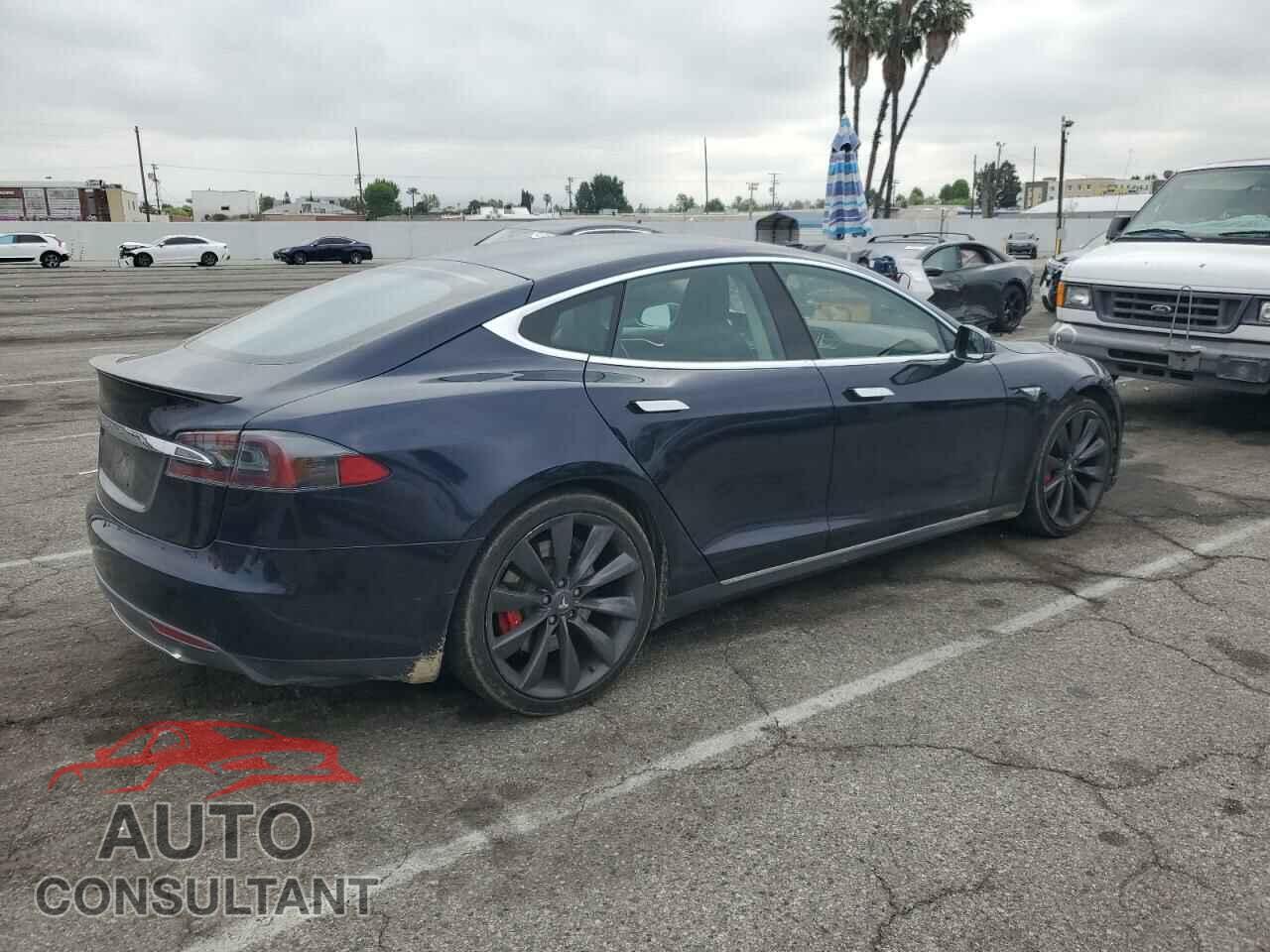 TESLA MODEL S 2014 - 5YJSA1H11EFP56096