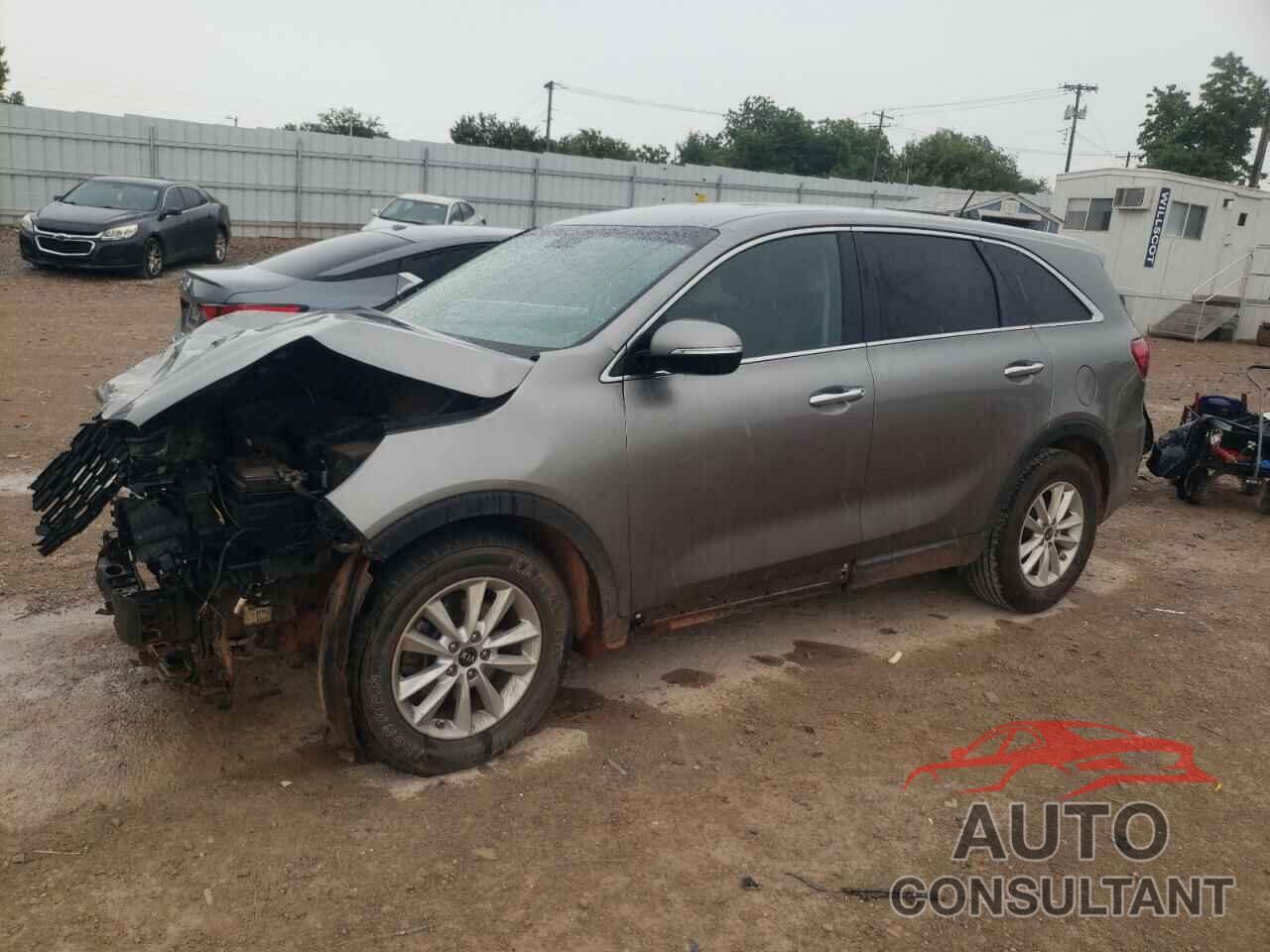 KIA SORENTO 2019 - 5XYPG4A39KG513710