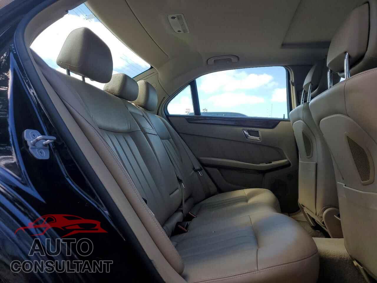 MERCEDES-BENZ E-CLASS 2011 - WDDHF5GBXBA494893
