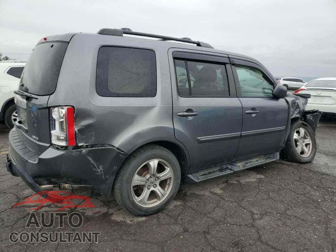 HONDA PILOT 2013 - 5FNYF4H73DB061022