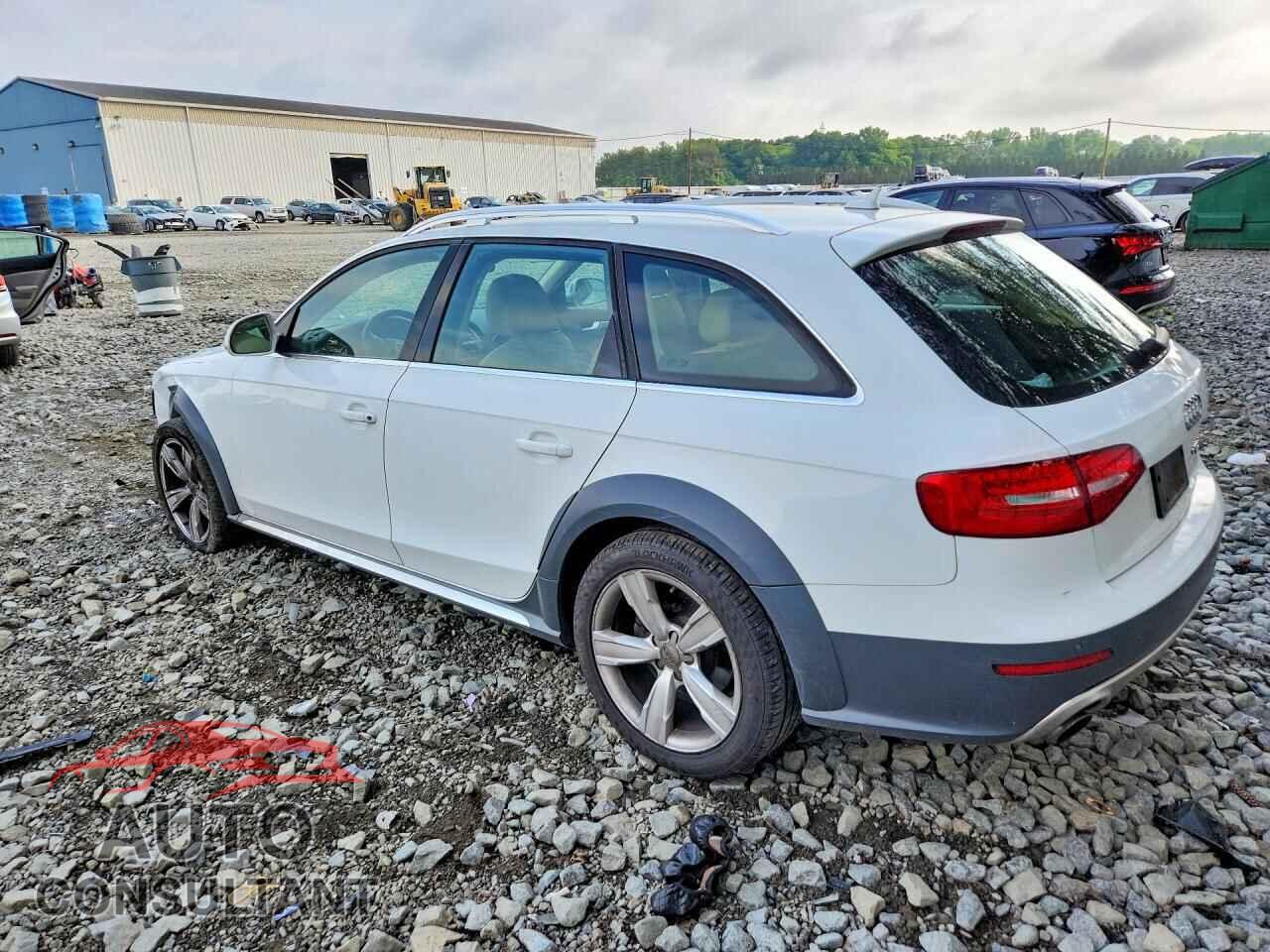 AUDI A4 2014 - WA1UFAFL5EA105720