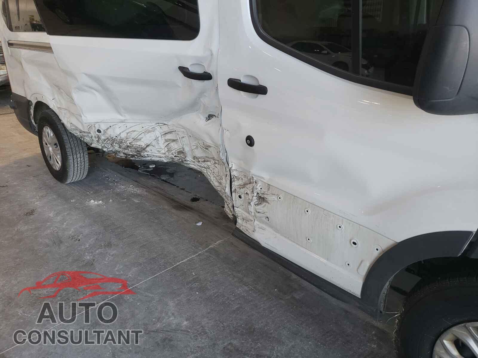 FORD TRANSIT CO 2018 - 1FBAX2CM1JKB04095