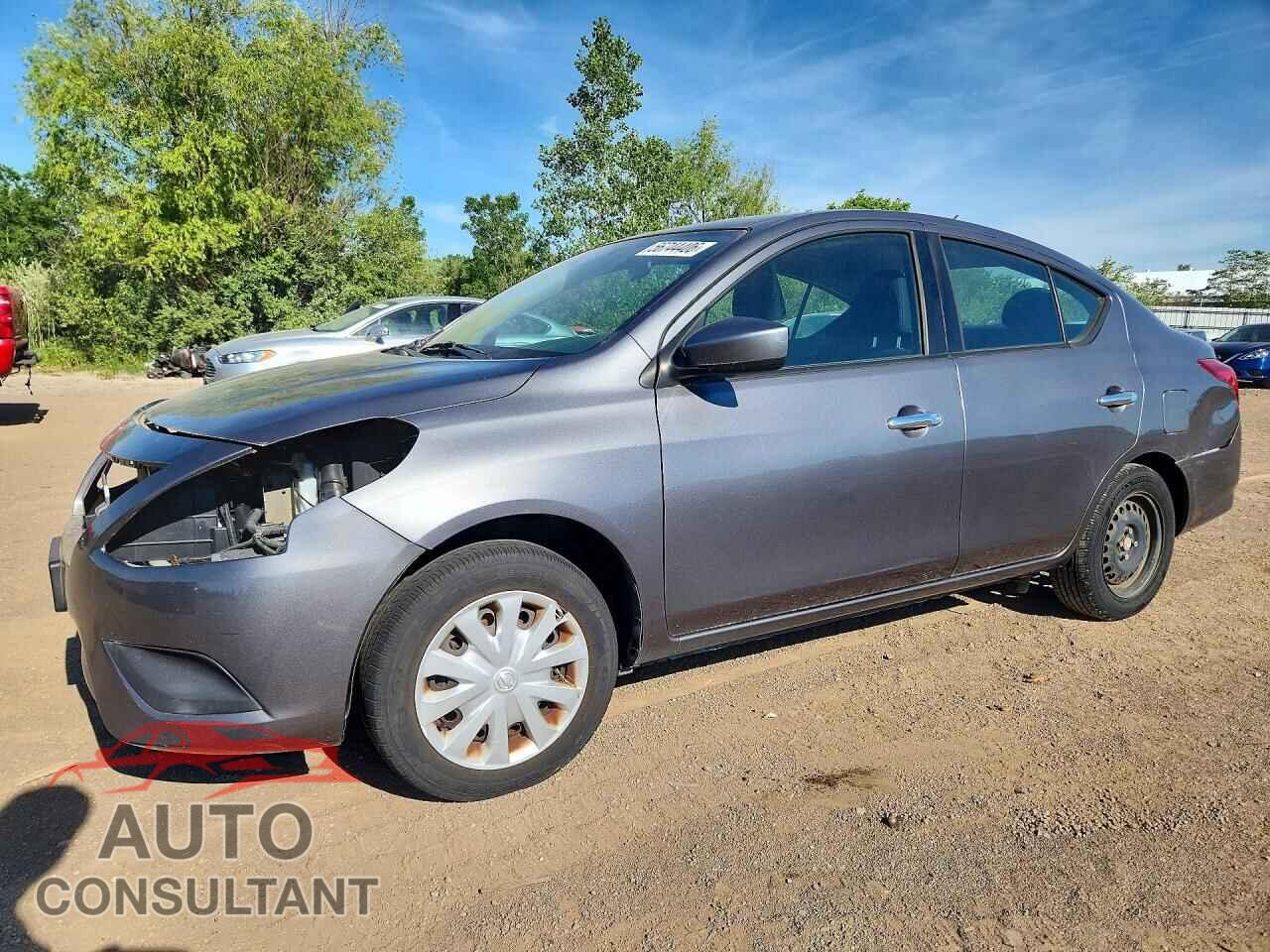 NISSAN VERSA 2017 - 3N1CN7AP3HL860978