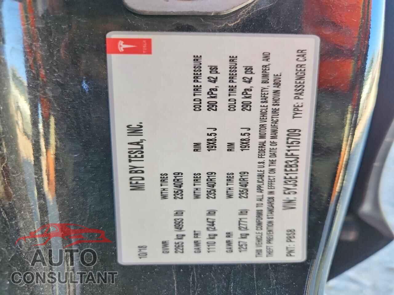 TESLA MODEL 3 2018 - 5YJ3E1EB3JF115709