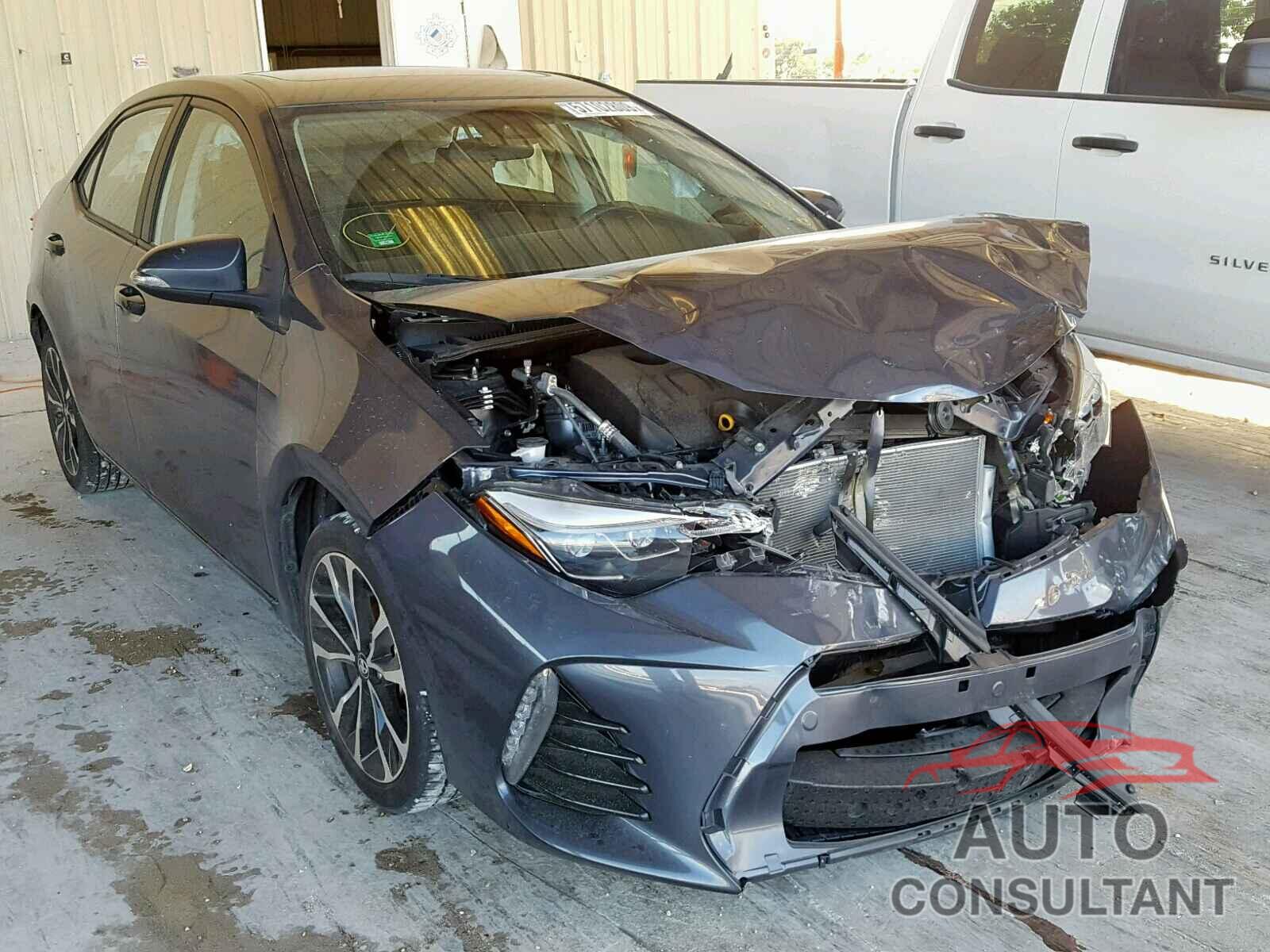 TOYOTA COROLLA 2018 - 5YFBURHE4JP775975