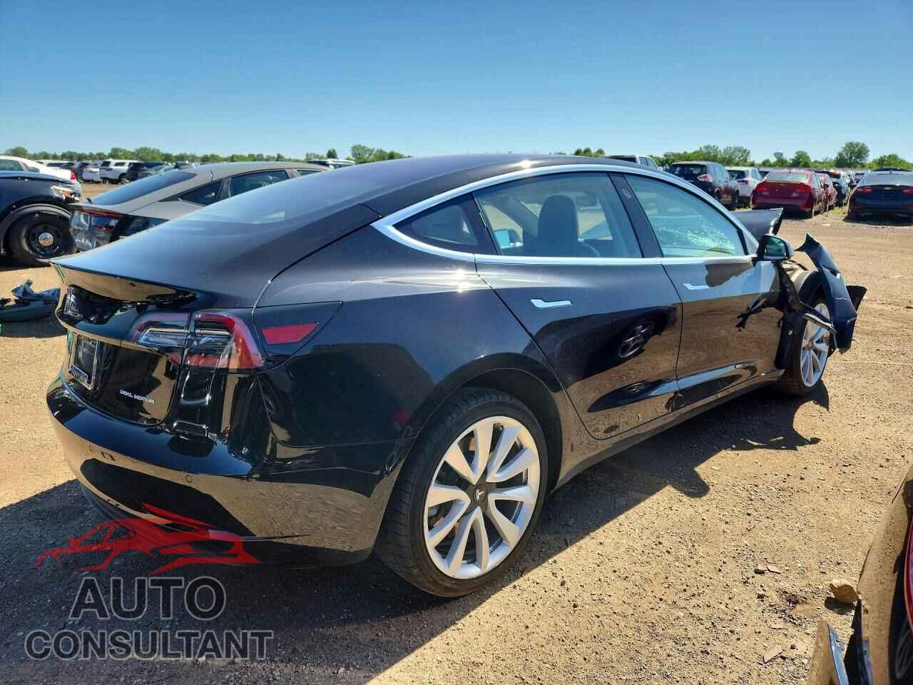 TESLA MODEL 3 2018 - 5YJ3E1EBXJF145208