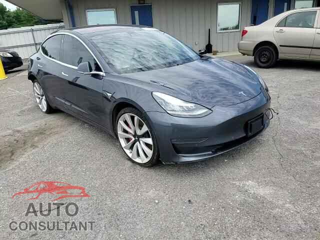 TESLA MODEL 3 2018 - 5YJ3E1EB4JF079321