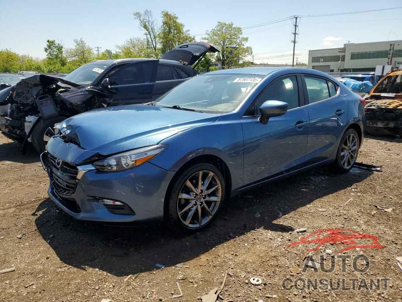 MAZDA 3 2018 - 3MZBN1V39JM189066