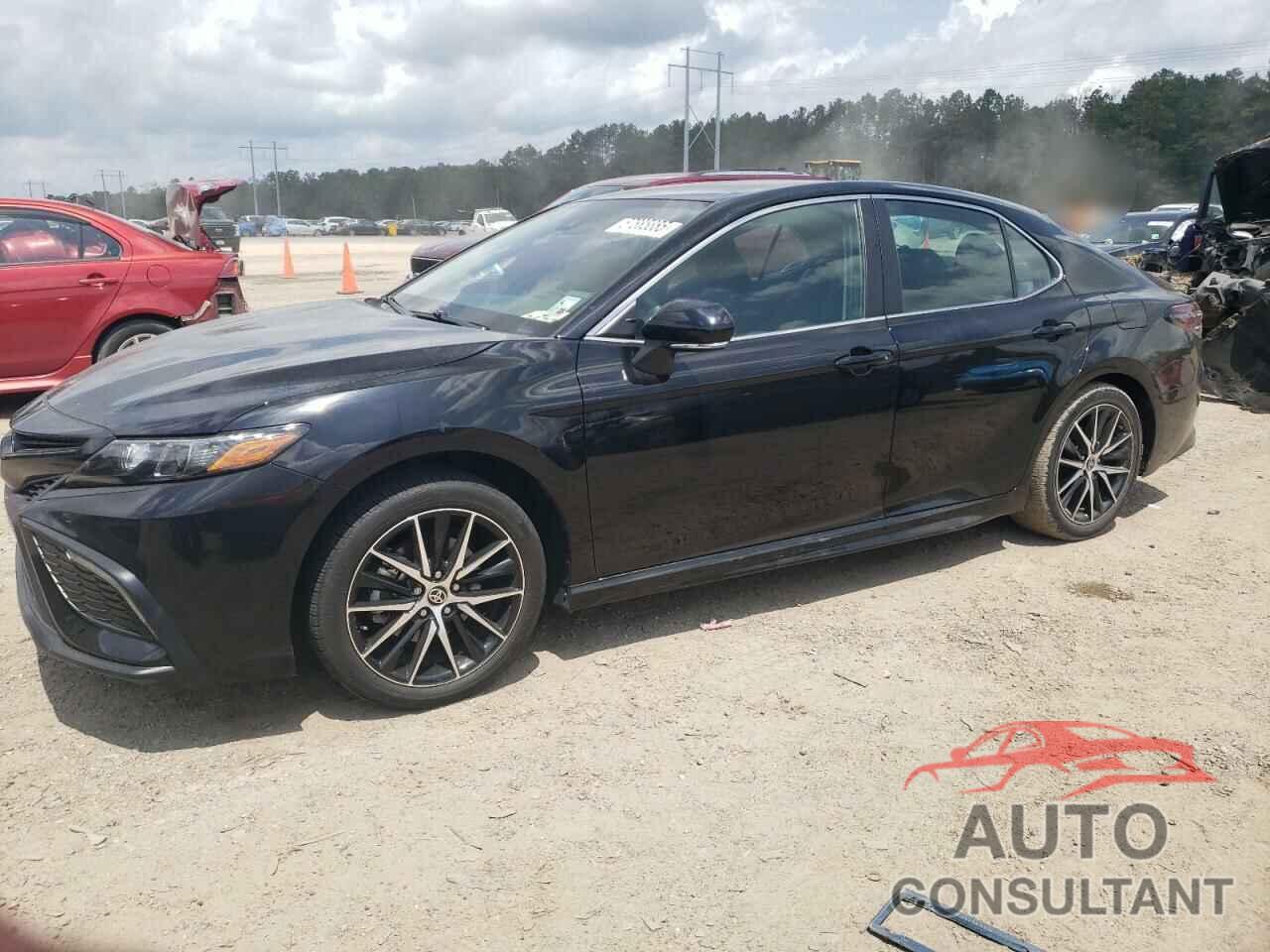TOYOTA CAMRY 2022 - 4T1G11AK5NU700674