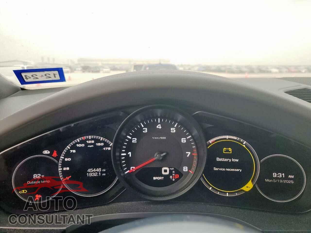 PORSCHE CAYENNE 2019 - WP1AA2AY7KDA10147