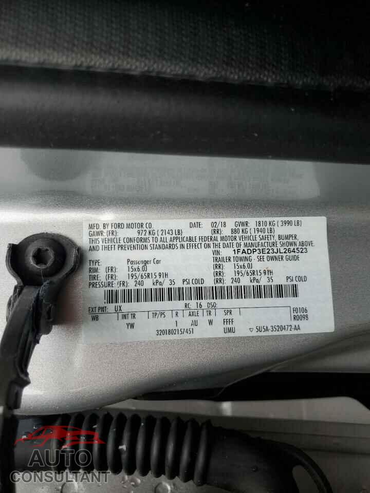 FORD FOCUS 2018 - 1FADP3E23JL264523