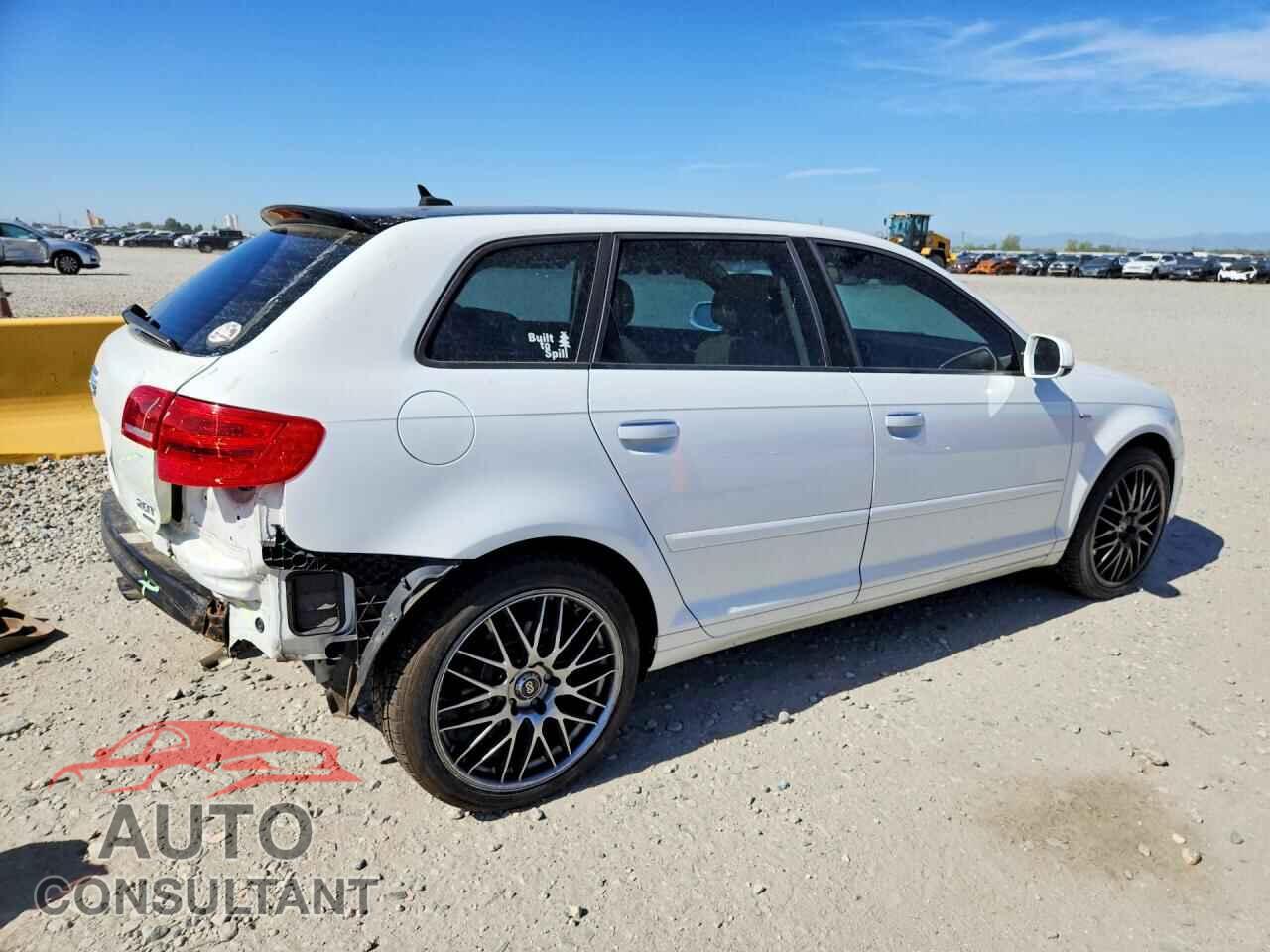 AUDI A3 2011 - WAUDFAFM9BA099203