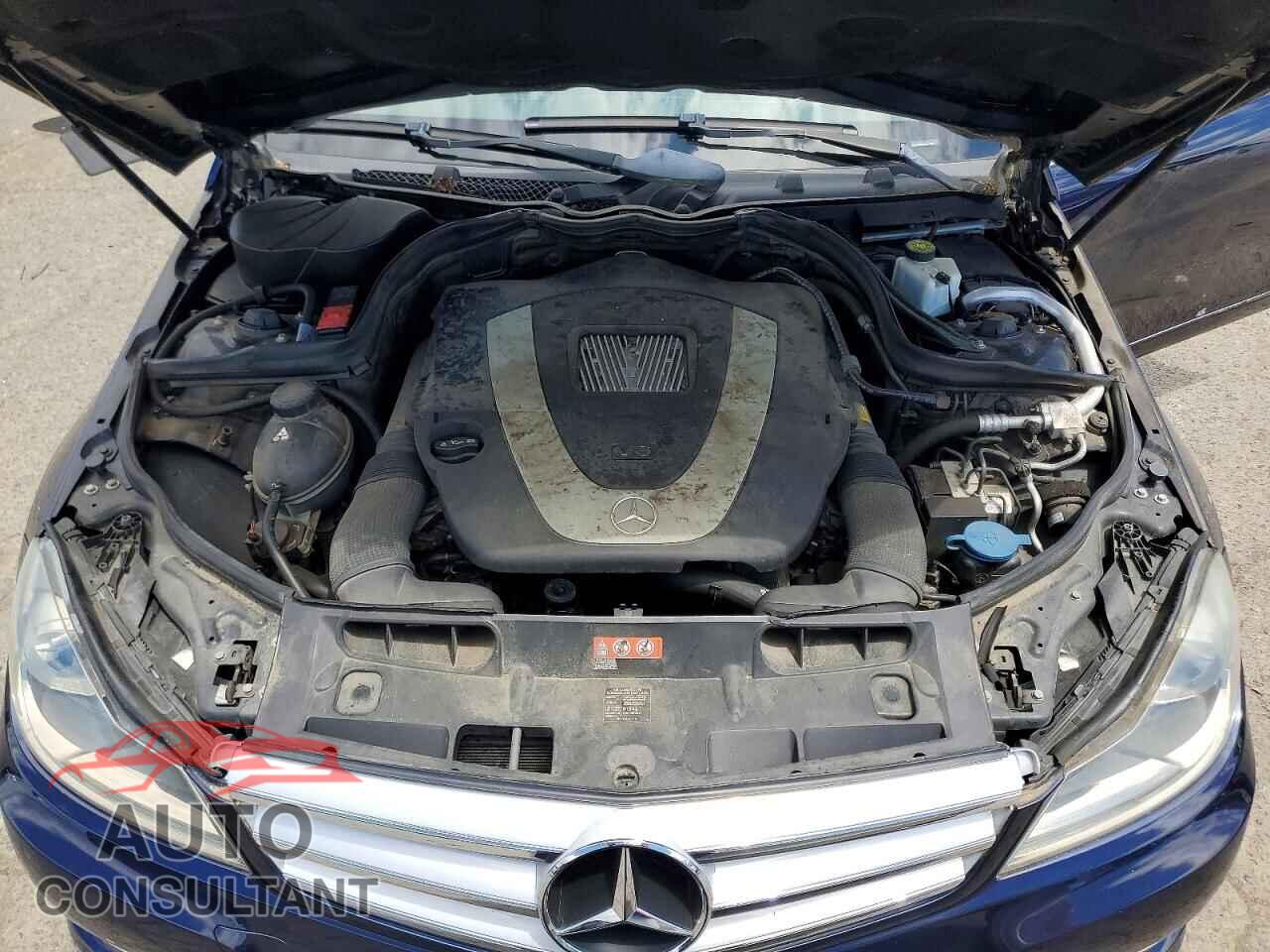 MERCEDES-BENZ C-CLASS 2012 - WDDGF8BB2CF861259