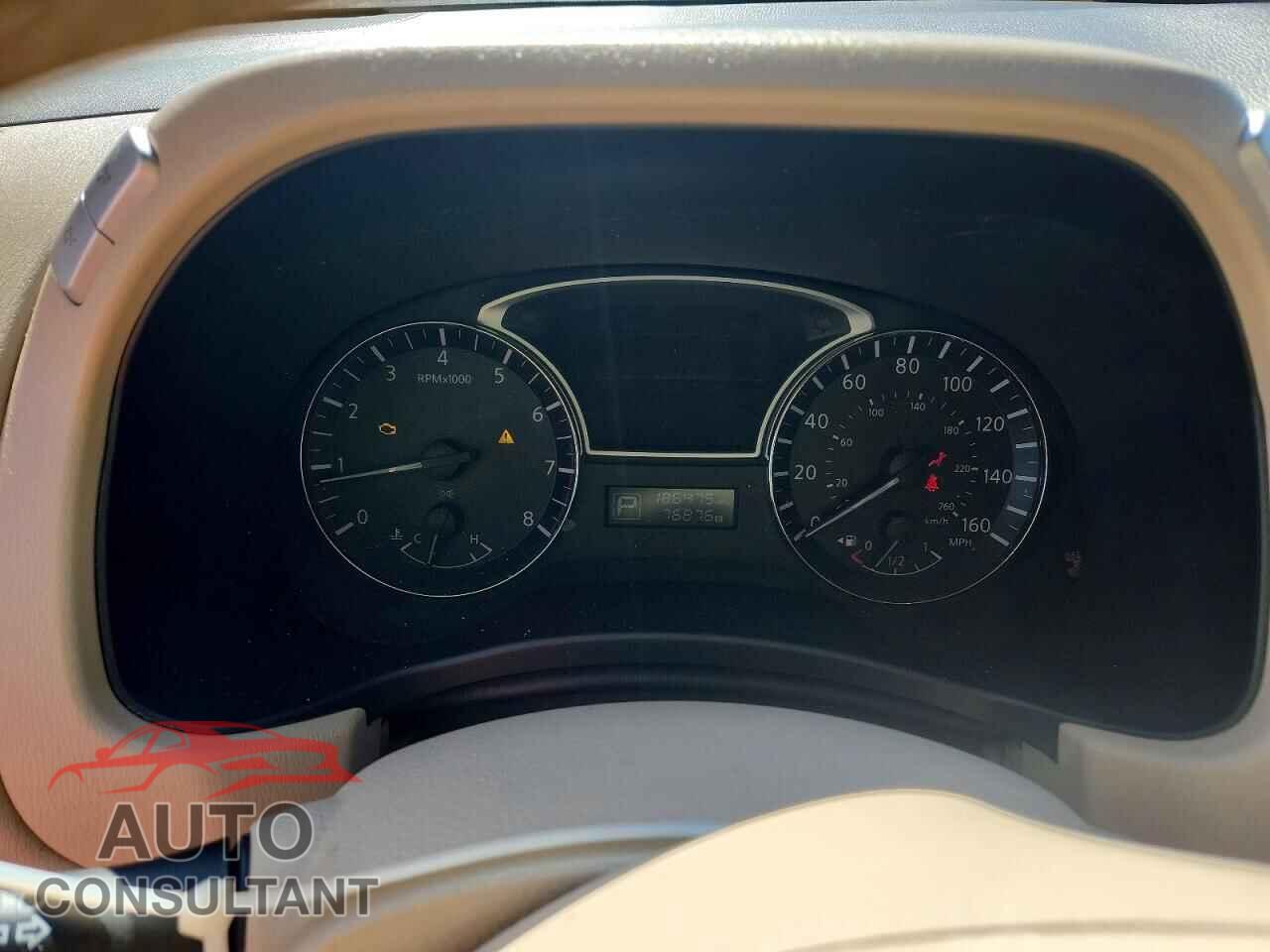 NISSAN PATHFINDER 2013 - 5N1AR2MN5DC682000