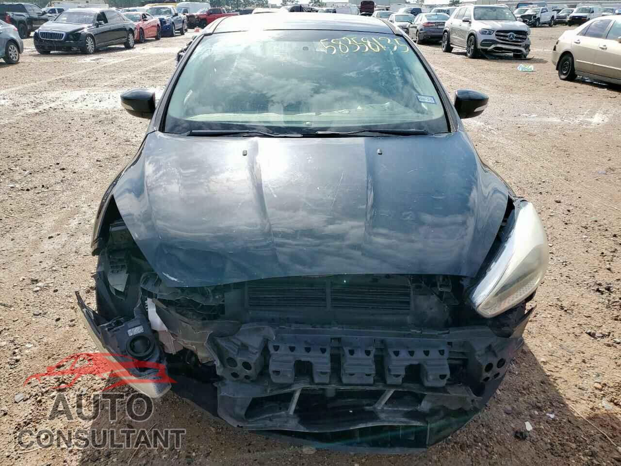 FORD FOCUS 2015 - 1FADP3K25FL210636