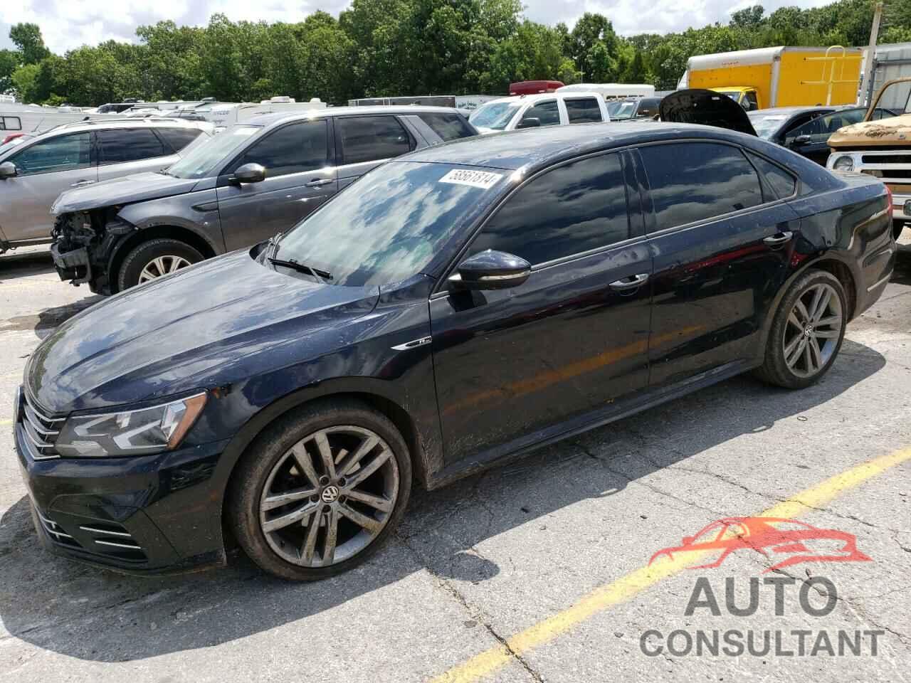 VOLKSWAGEN PASSAT 2018 - 1VWAA7A30JC031734