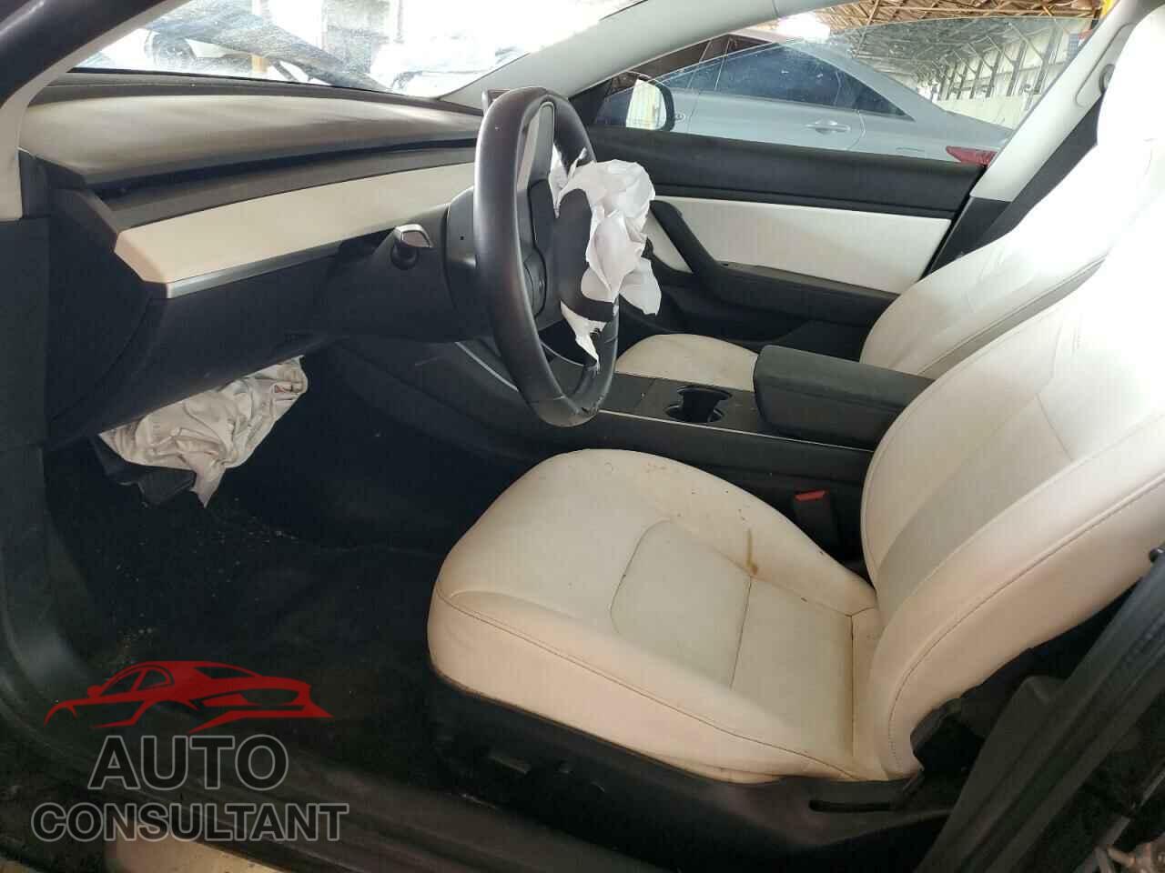TESLA MODEL 3 2020 - 5YJ3E1EB2LF667821
