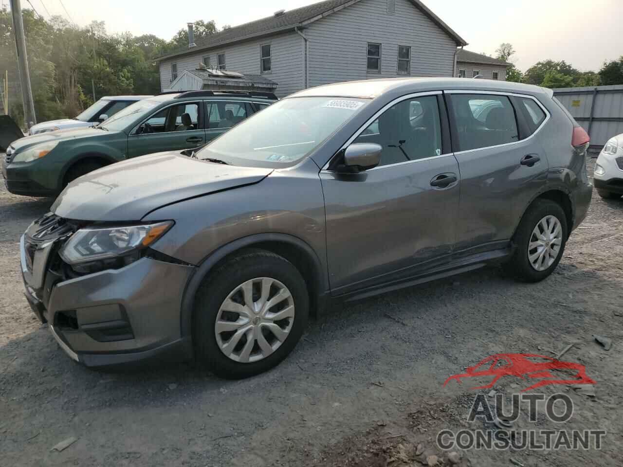 NISSAN ROGUE 2018 - KNMAT2MT8JP560837