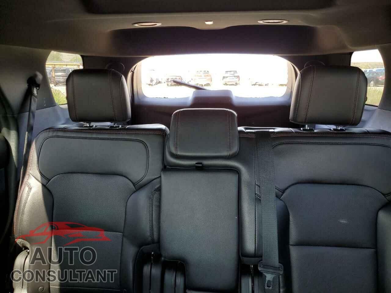 FORD EXPLORER 2018 - 1FM5K8GT0JGB31061