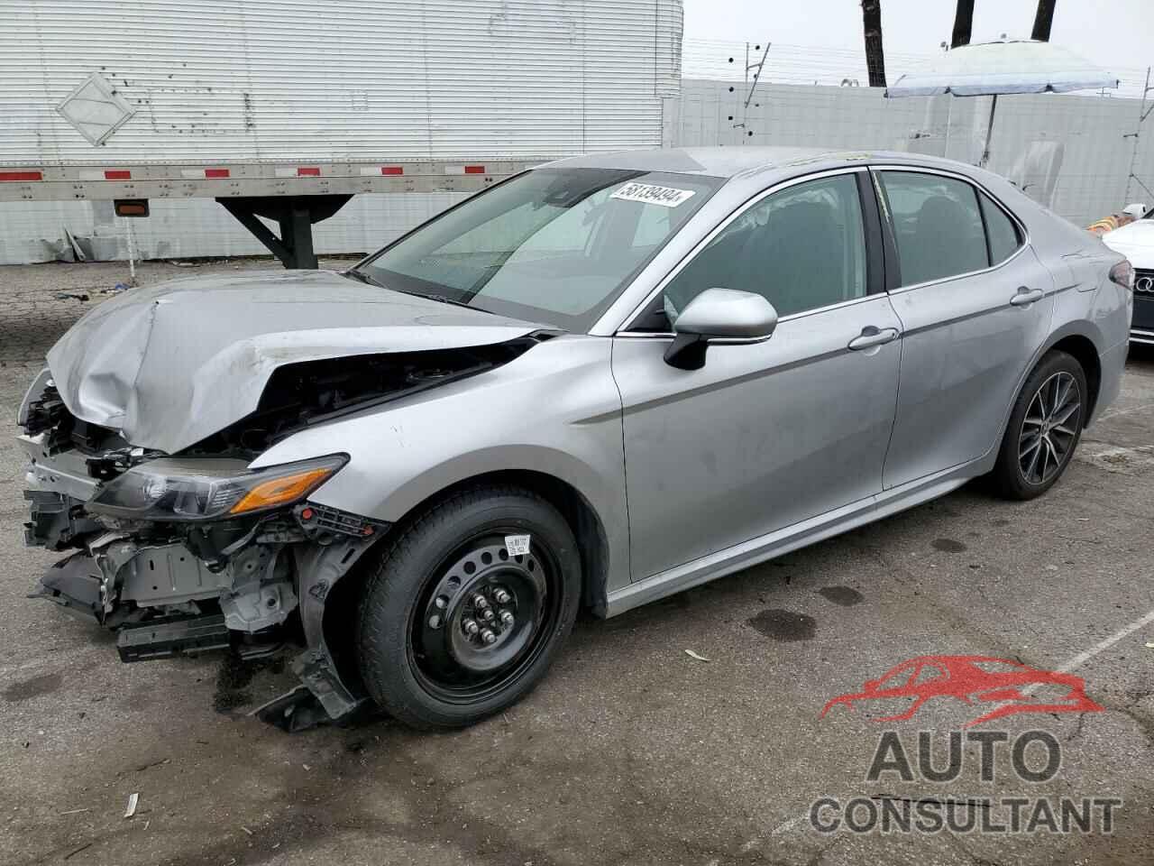 TOYOTA CAMRY 2024 - 4T1G11AK5RU894807