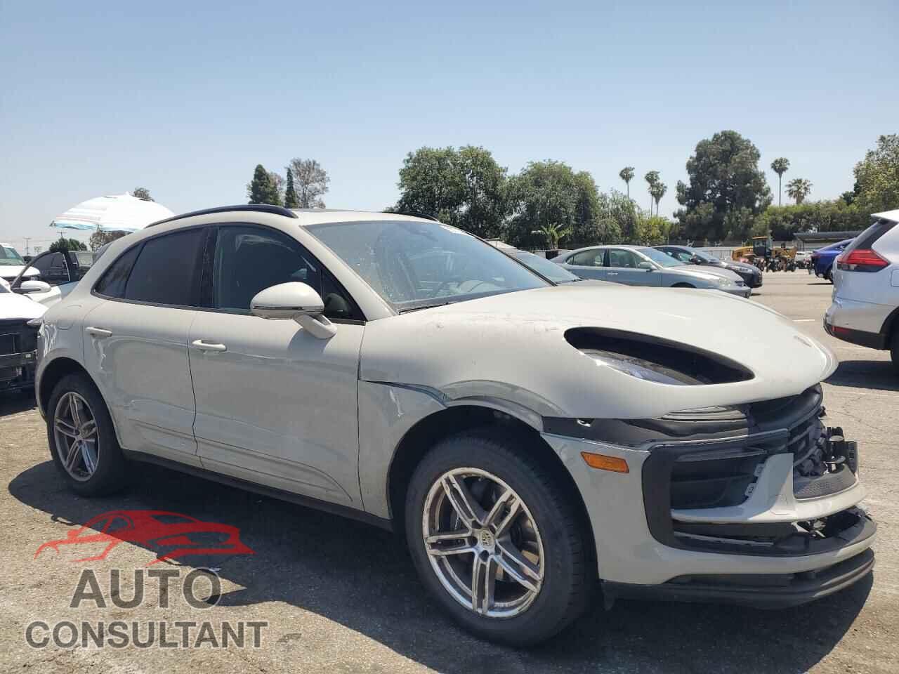 PORSCHE MACAN BASE 2024 - WP1AA2A54RLB05271
