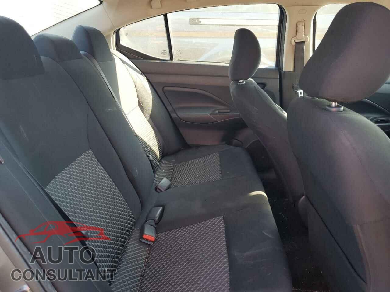 NISSAN VERSA 2020 - 3N1CN8DVXLL910400