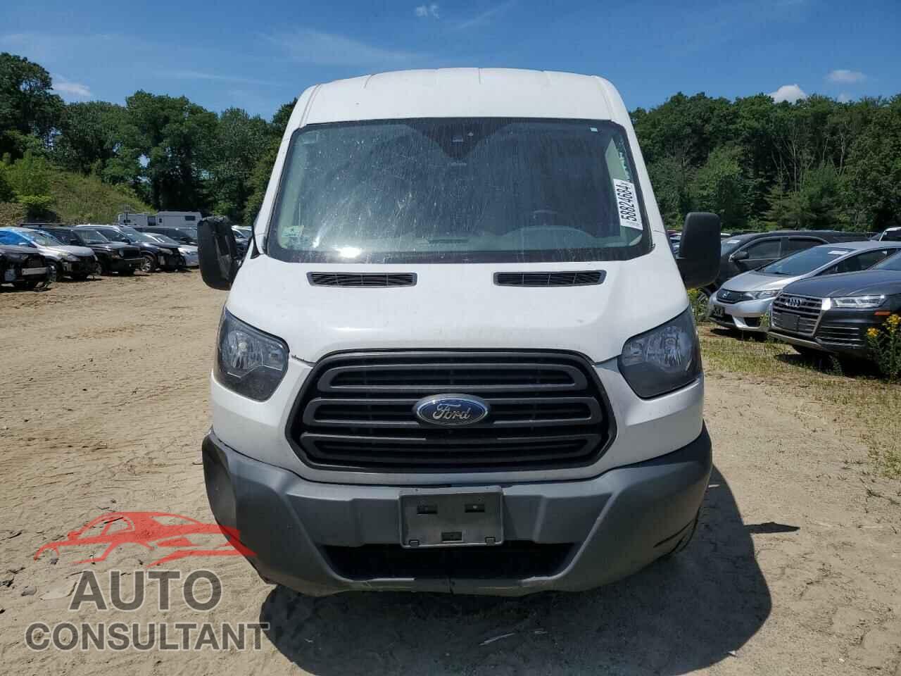 FORD TRANSIT 2018 - 1FTYR1CM7JKA04842