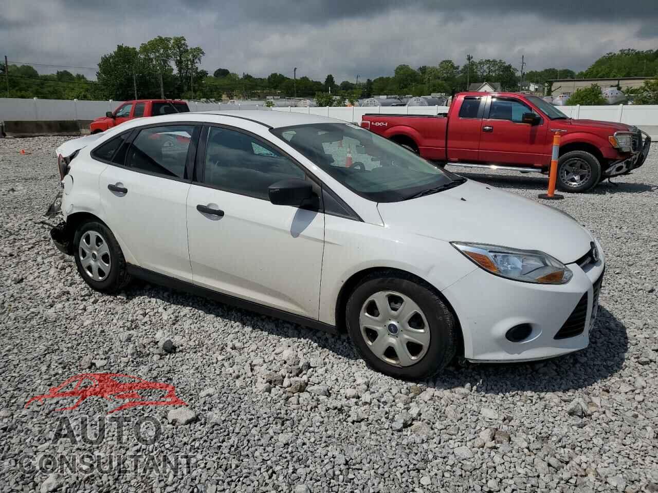 FORD FOCUS 2012 - 1FAHP3E28CL255465