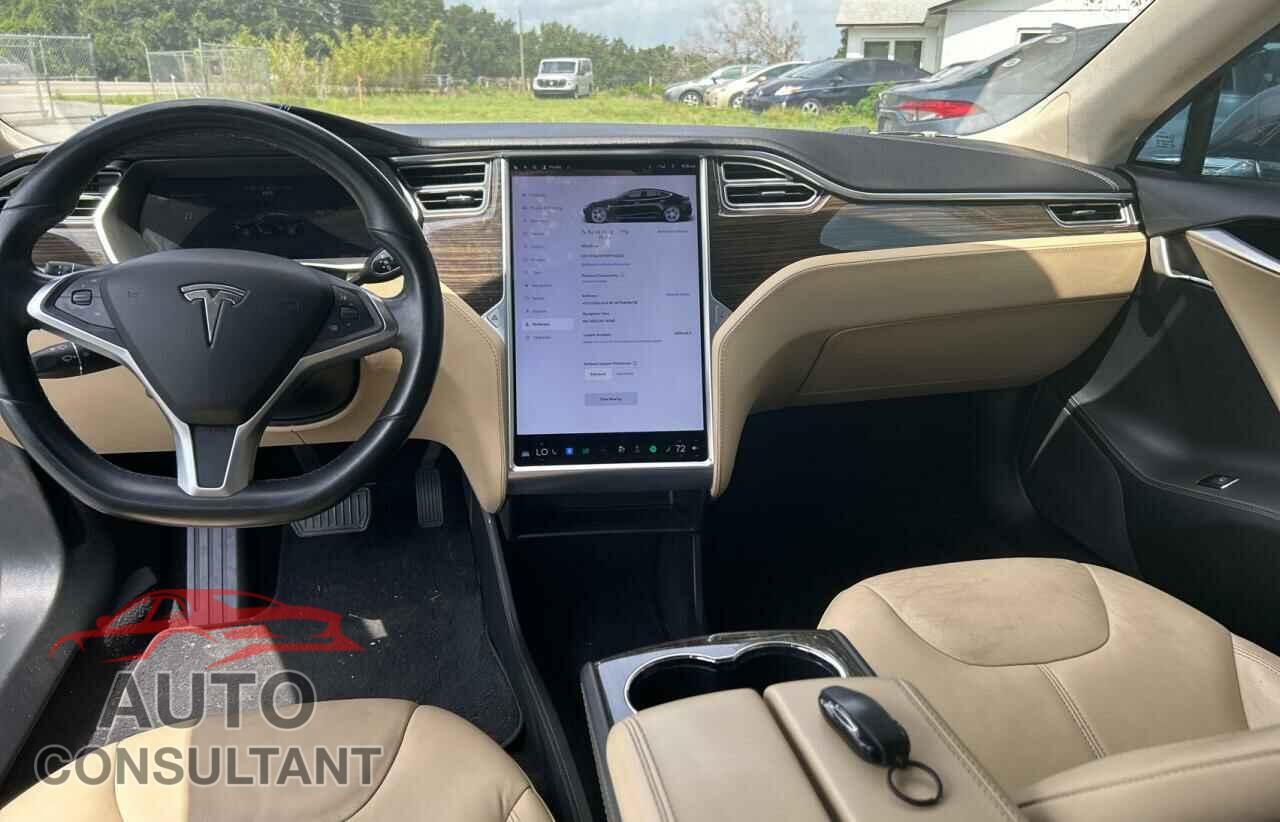 TESLA MODEL S 2014 - 5YJSA1H11EFP44322