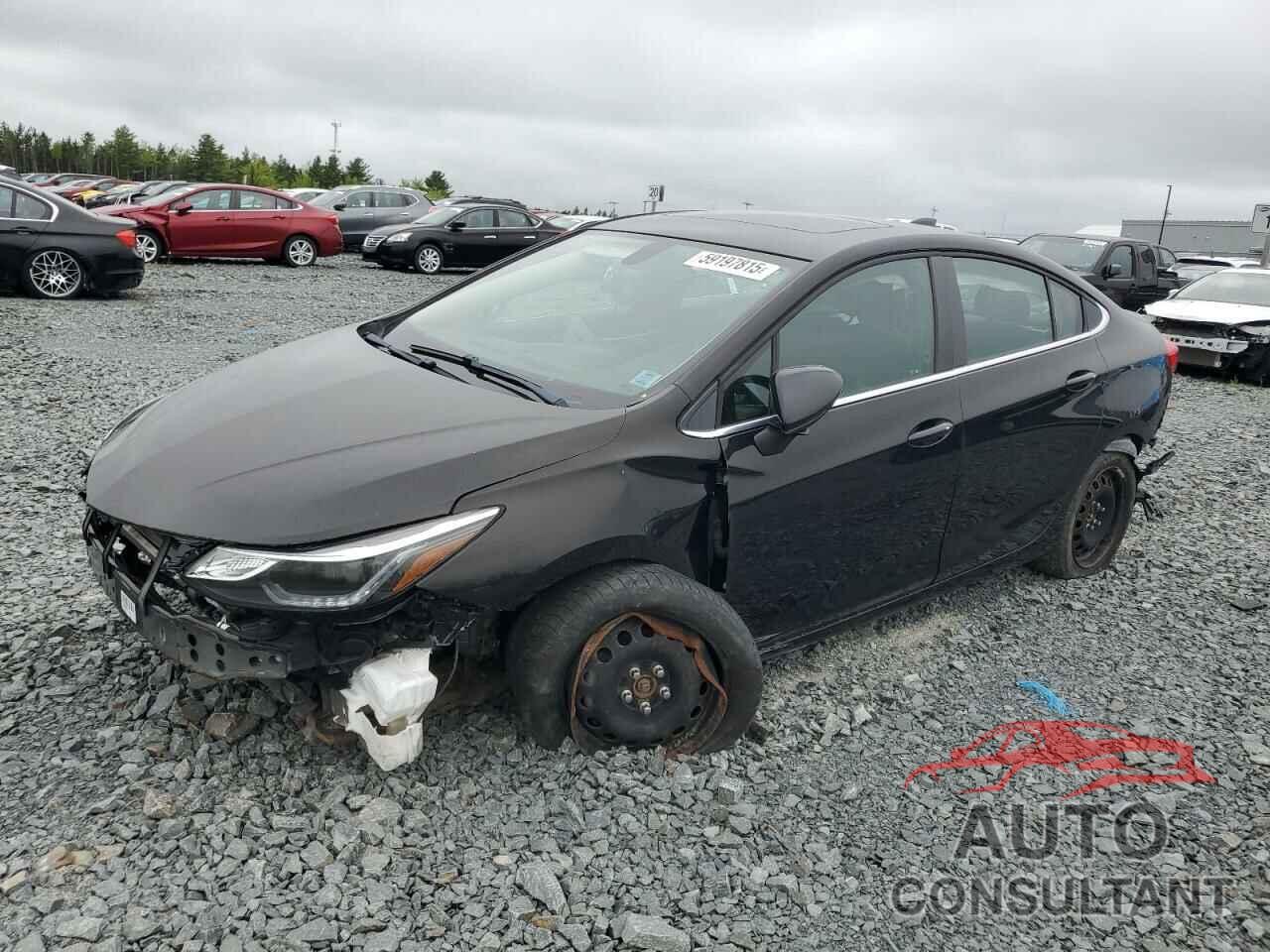 CHEVROLET CRUZE 2018 - 1G1BE5SM5J7202700