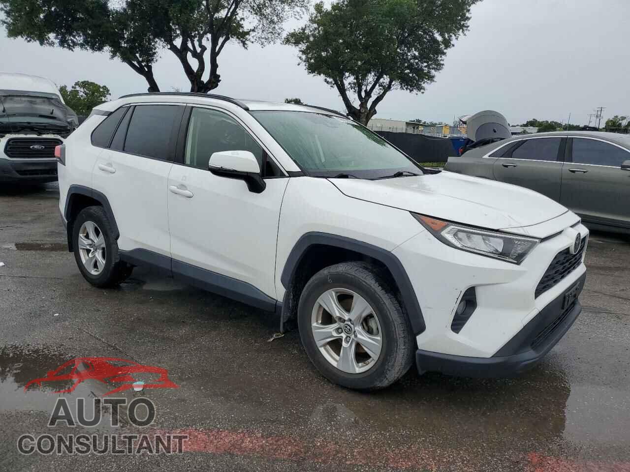 TOYOTA RAV4 2019 - JTMP1RFV7KD041661