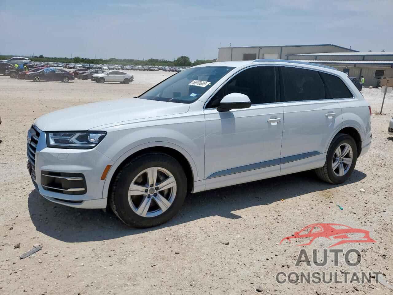 AUDI Q7 2018 - WA1LHBF77JD030249