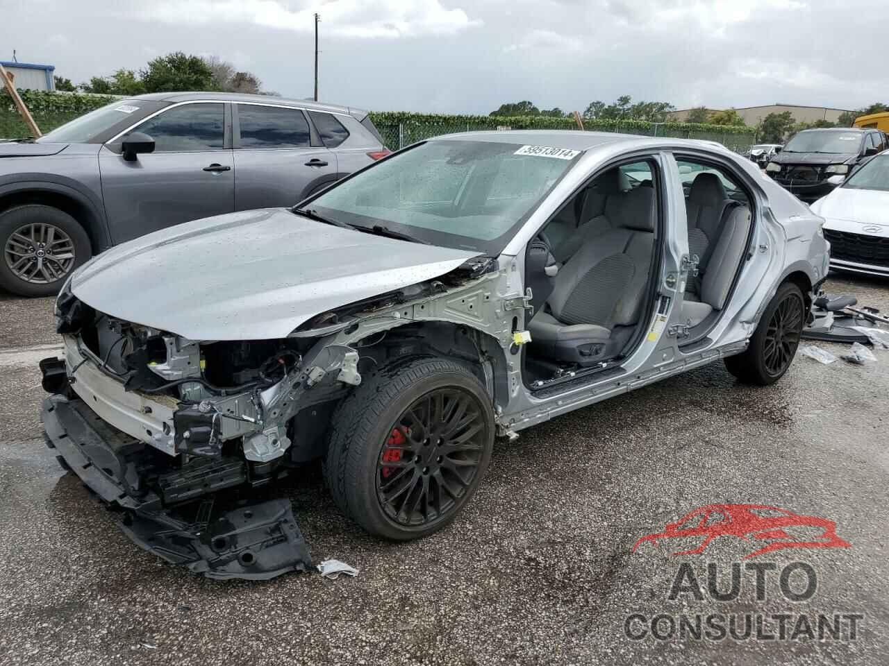 TOYOTA CAMRY 2020 - 4T1G11AK5LU351626