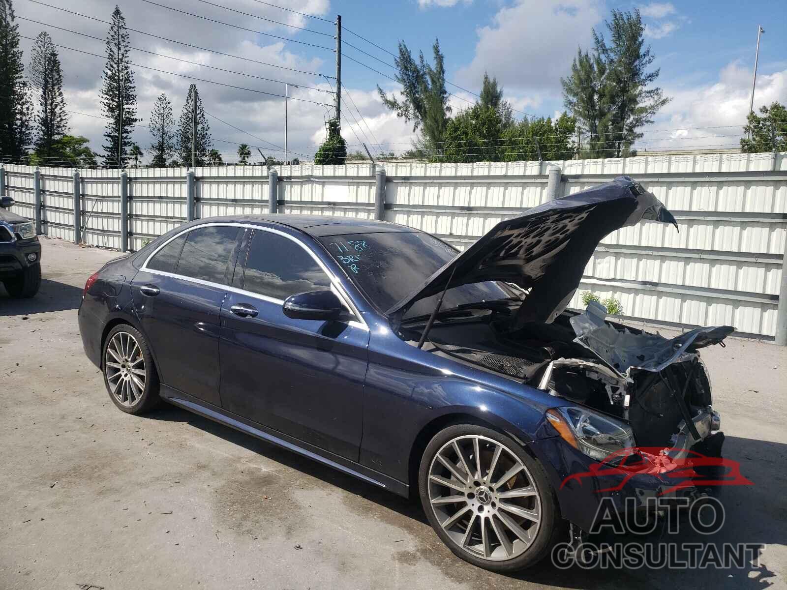 MERCEDES-BENZ C-CLASS 2017 - 55SWF4JB7HU219596