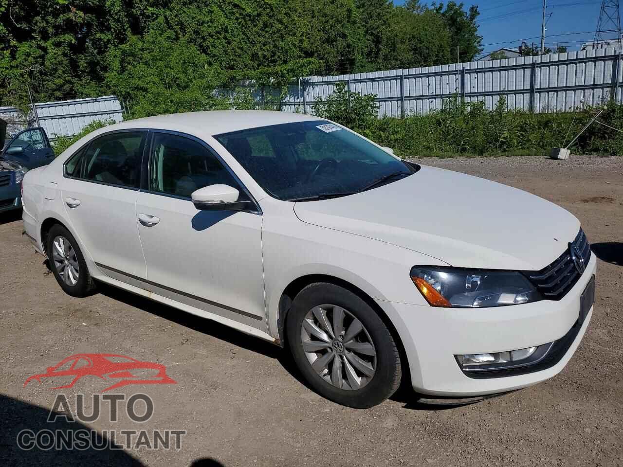 VOLKSWAGEN PASSAT 2014 - 1VWAN7A39EC002081