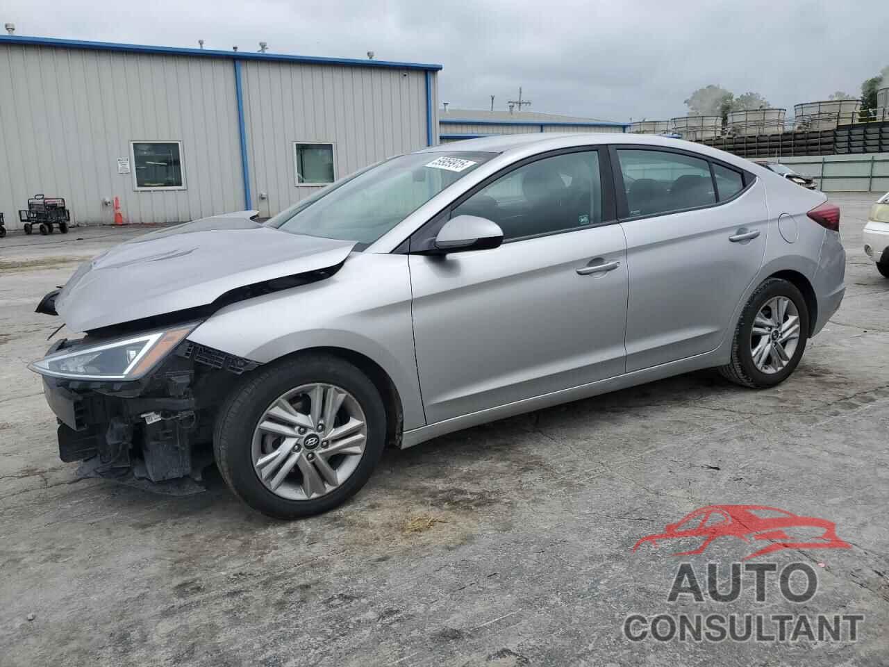 HYUNDAI ELANTRA 2020 - 5NPD84LF4LH571645