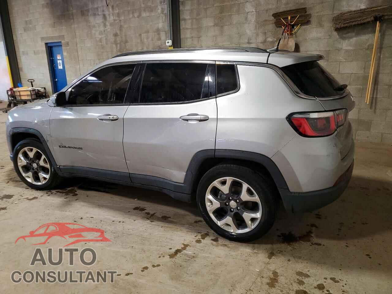 JEEP COMPASS 2019 - 3C4NJCCB4KT662722