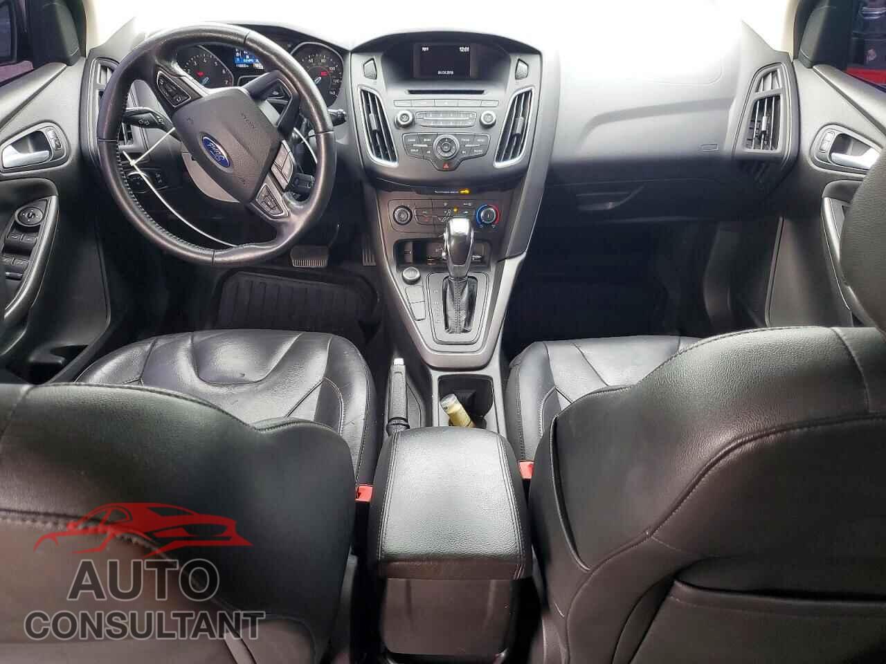 FORD FOCUS 2016 - 1FADP3K22GL323574