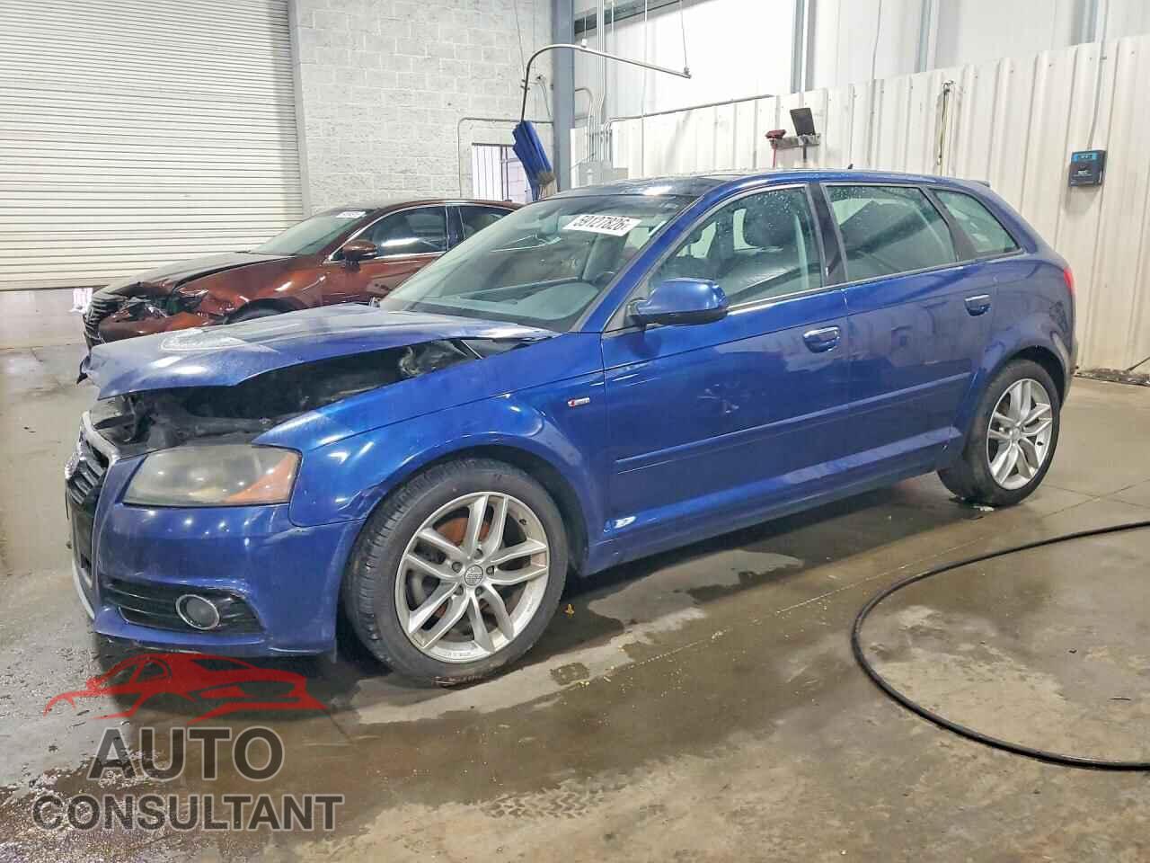 AUDI A3 2012 - WAUKJAFM2CA131156