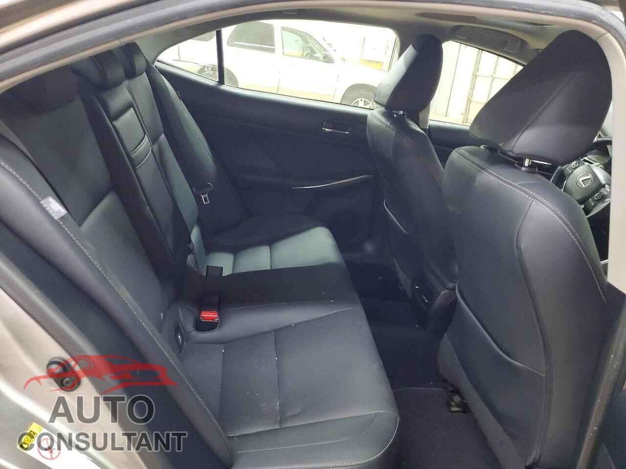LEXUS IS 2014 - JTHBF1D2XE5027840