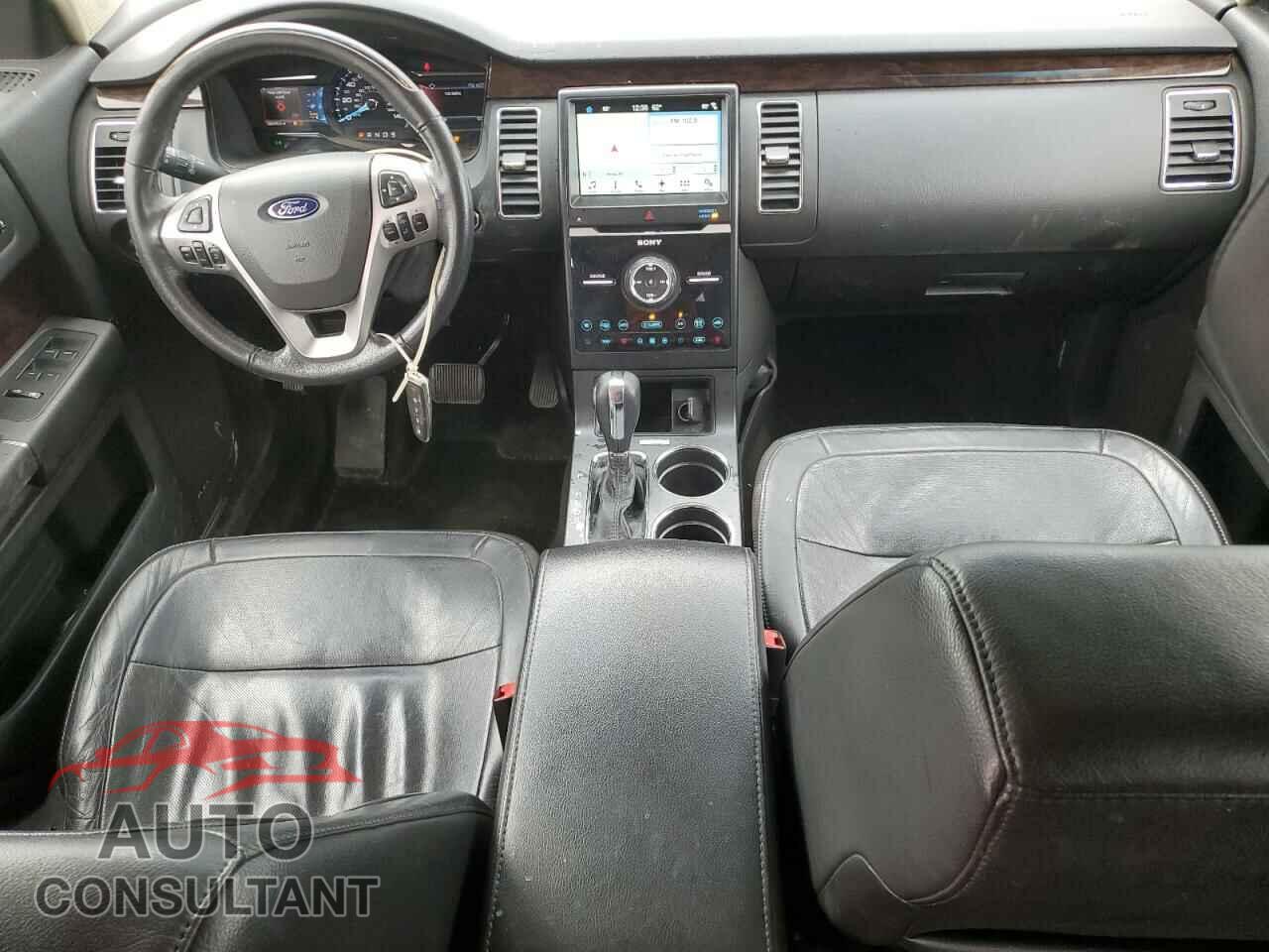 FORD FLEX 2017 - 2FMHK6D82HBA01141