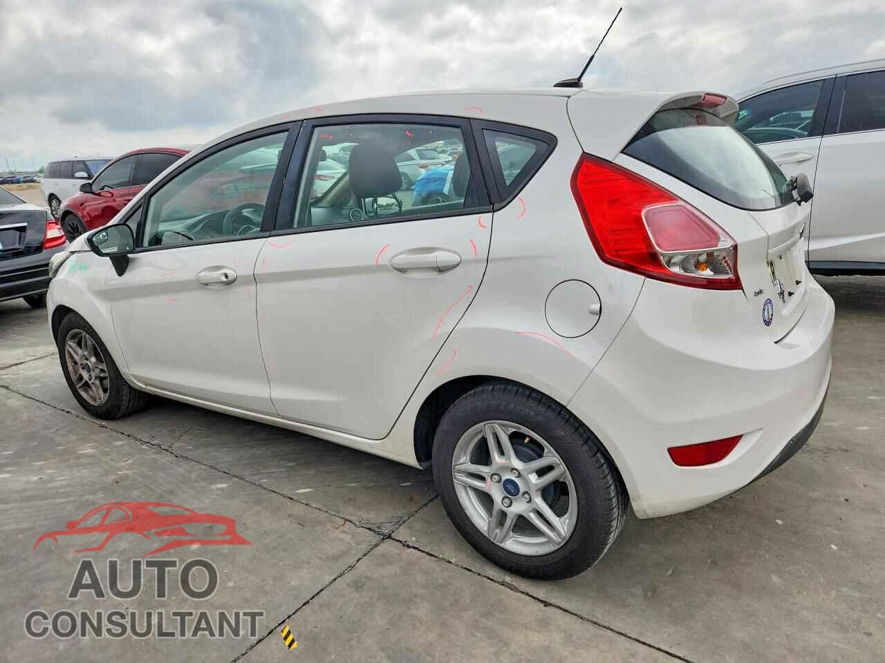 FORD FIESTA 2017 - 3FADP4EJ8HM157635