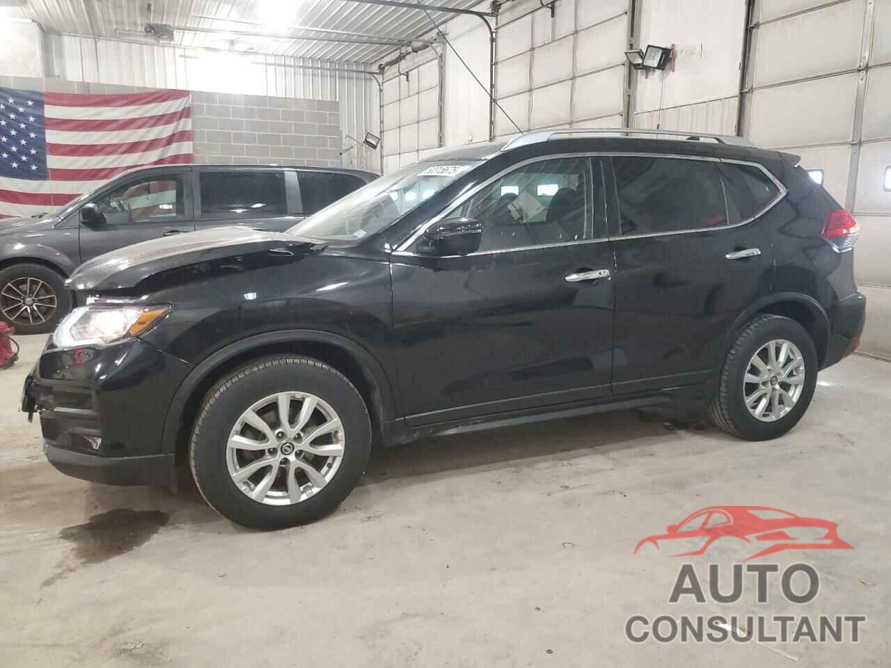 NISSAN ROGUE 2017 - KNMAT2MV1HP609758