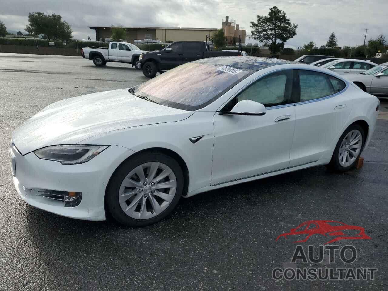 TESLA MODEL S 2018 - 5YJSA1E28JF246996