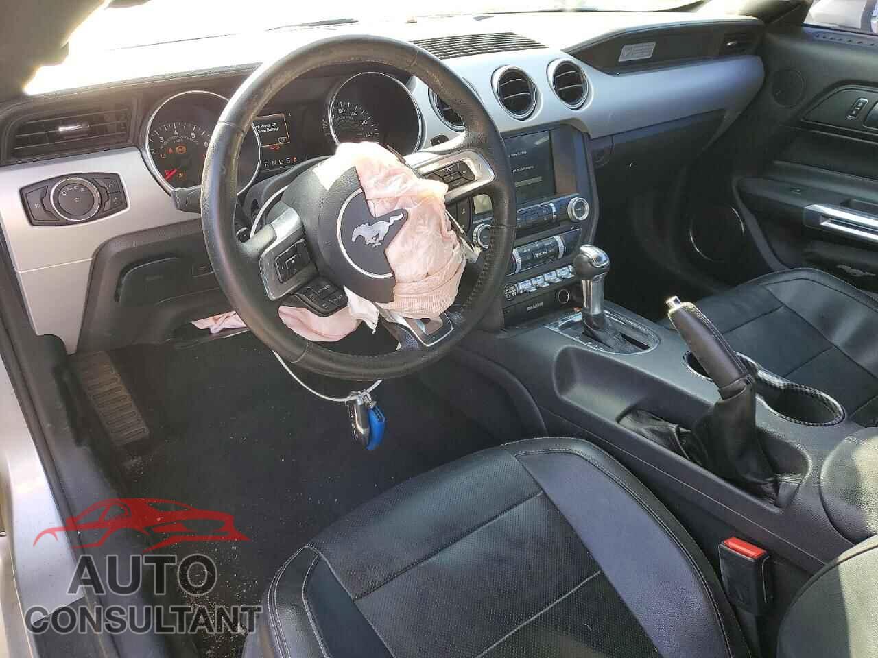 FORD MUSTANG 2017 - 1FA6P8TH9H5205374