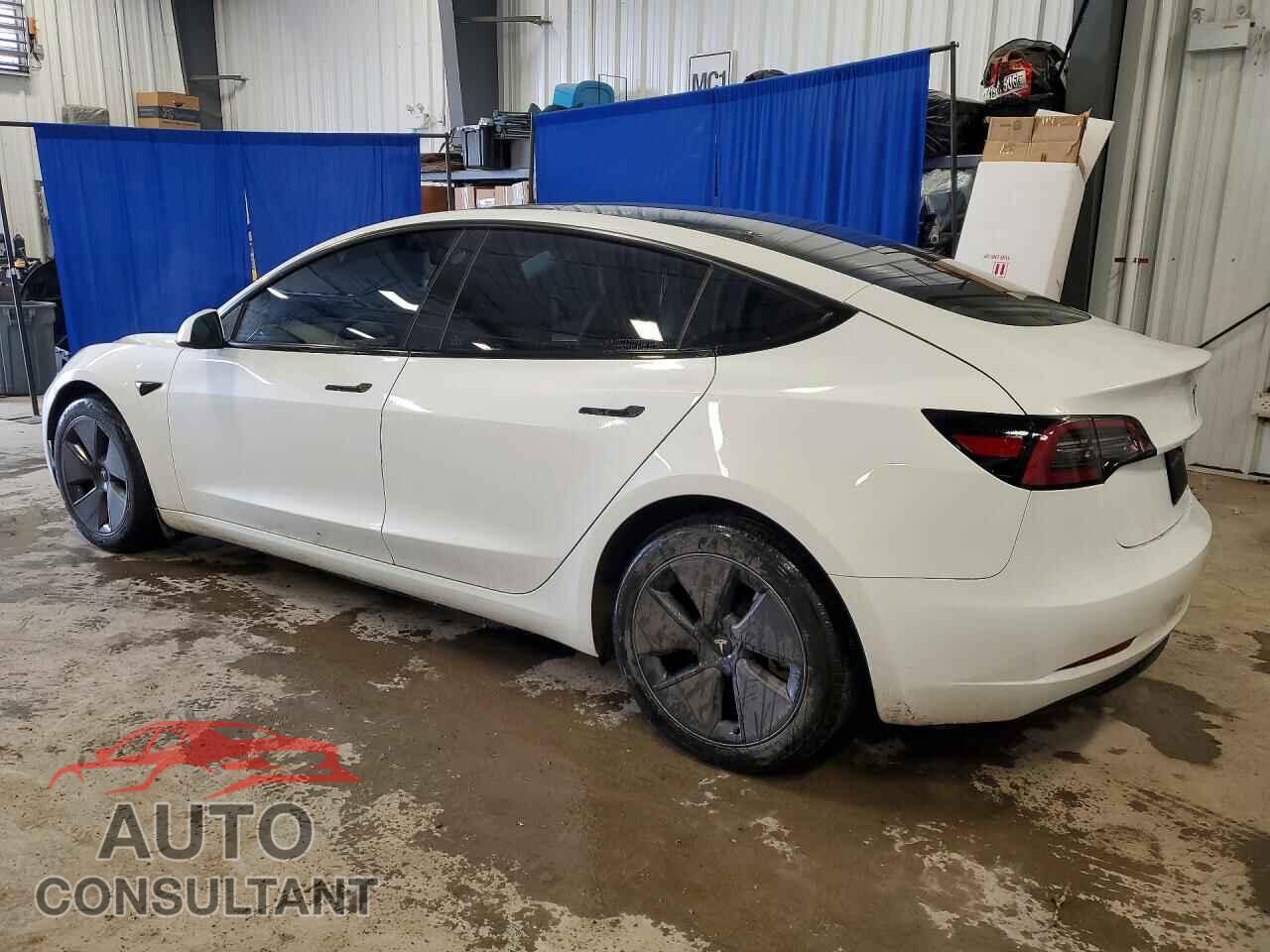 TESLA MODEL 3 2023 - LRW3E1FA5PC875827