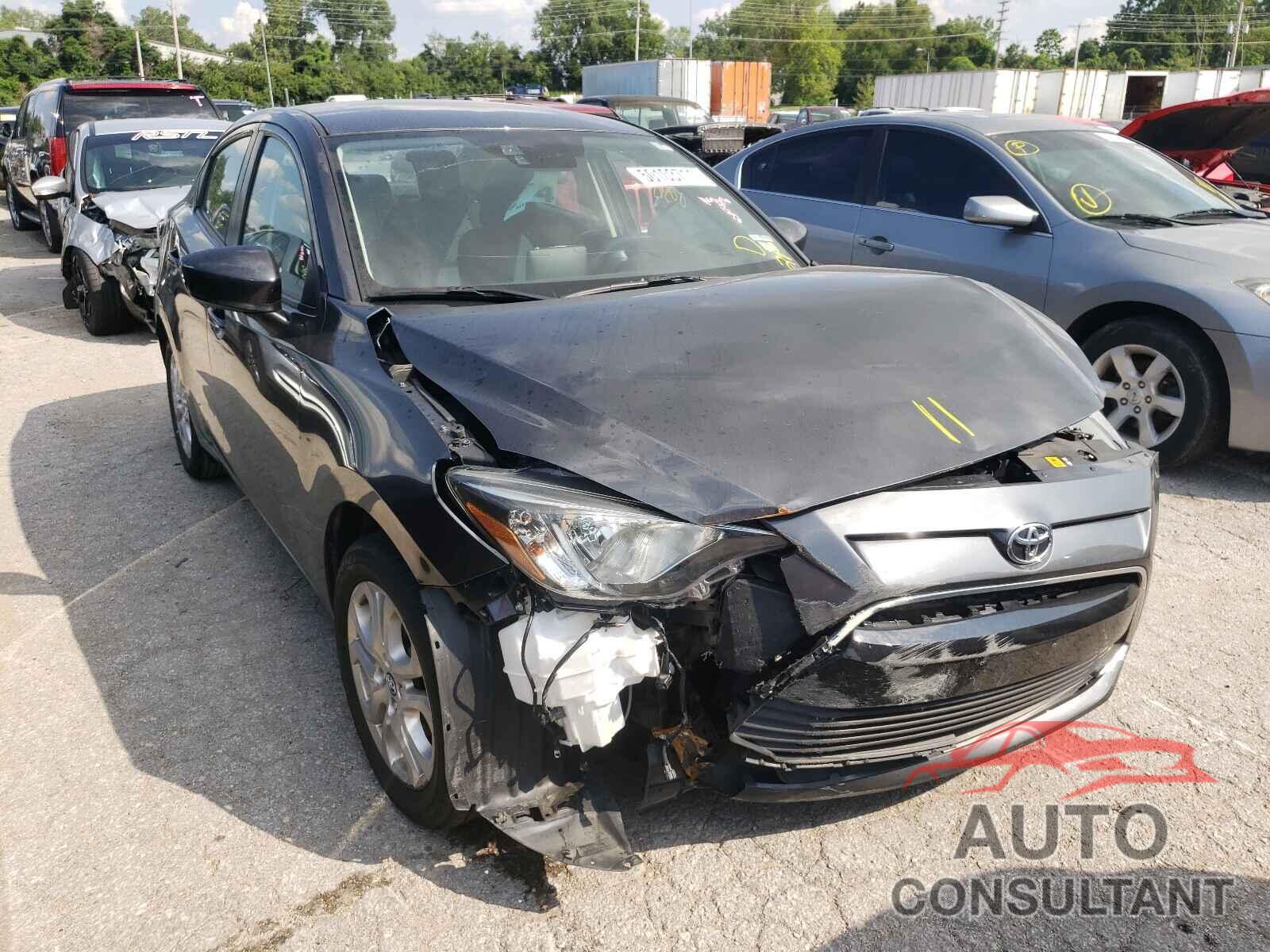 TOYOTA YARIS 2017 - 3MYDLBYV9HY173104