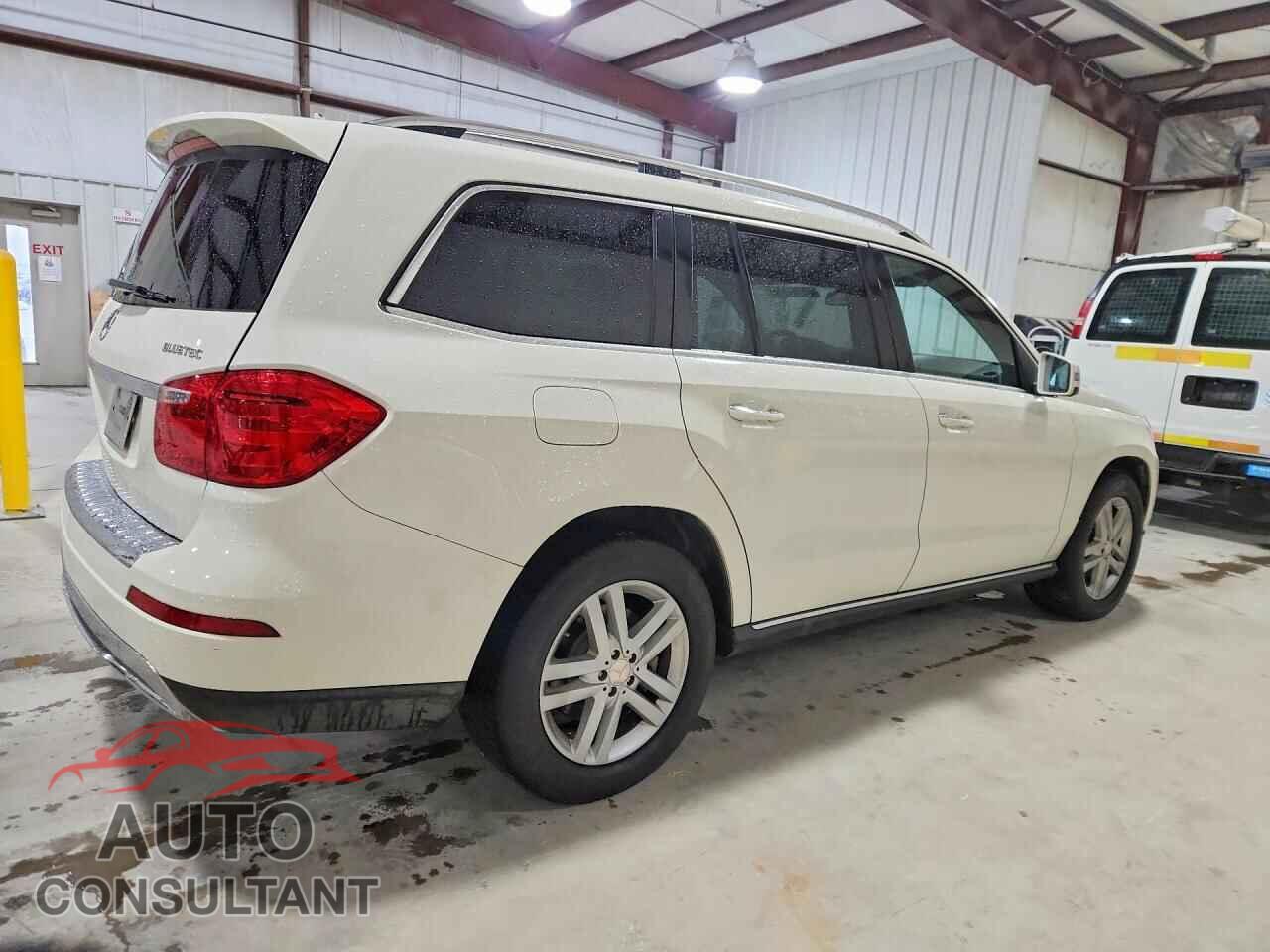 MERCEDES-BENZ GL-CLASS 2013 - 4JGDF2EE0DA146202