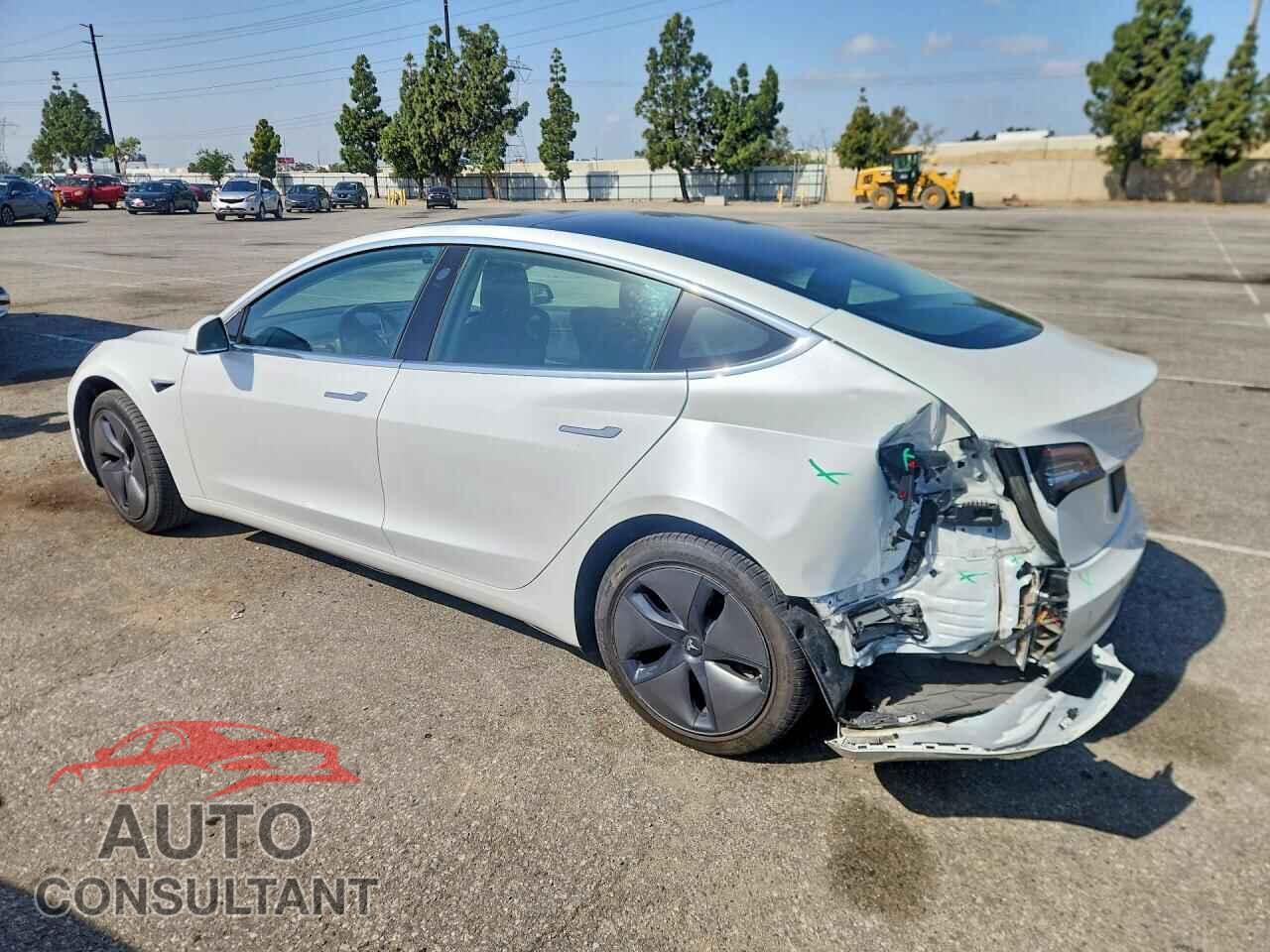 TESLA MODEL 3 2019 - 5YJ3E1EA8KF484557